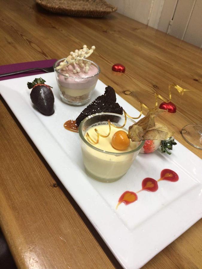 Greyhound Inn Wilton Wilton  ภายนอก รูปภาพ